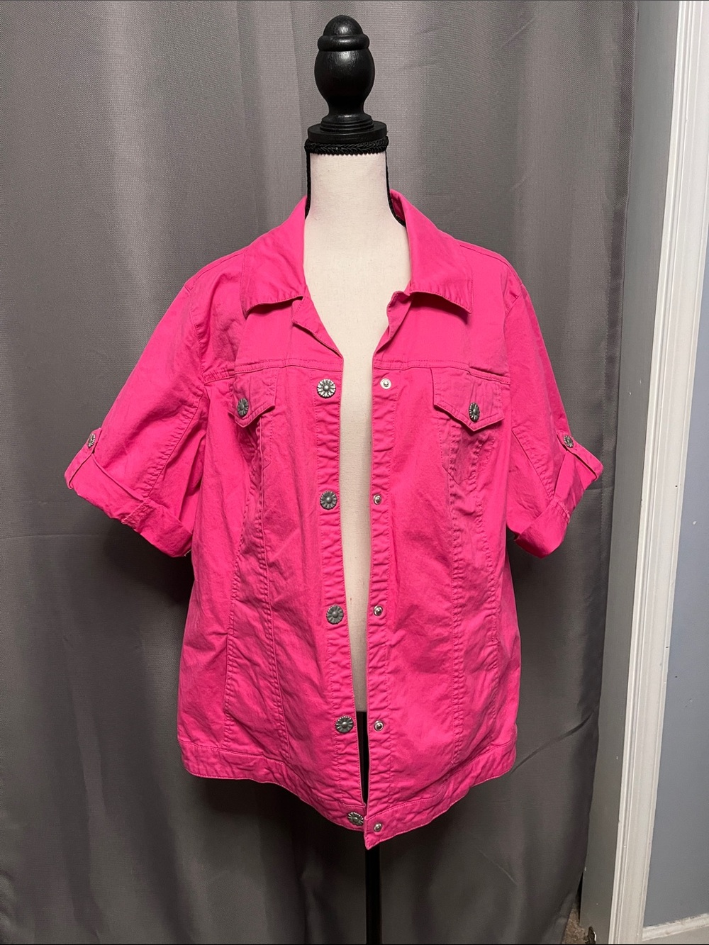 dressbarn Hot Pink Short Sleeve Jean Jacket